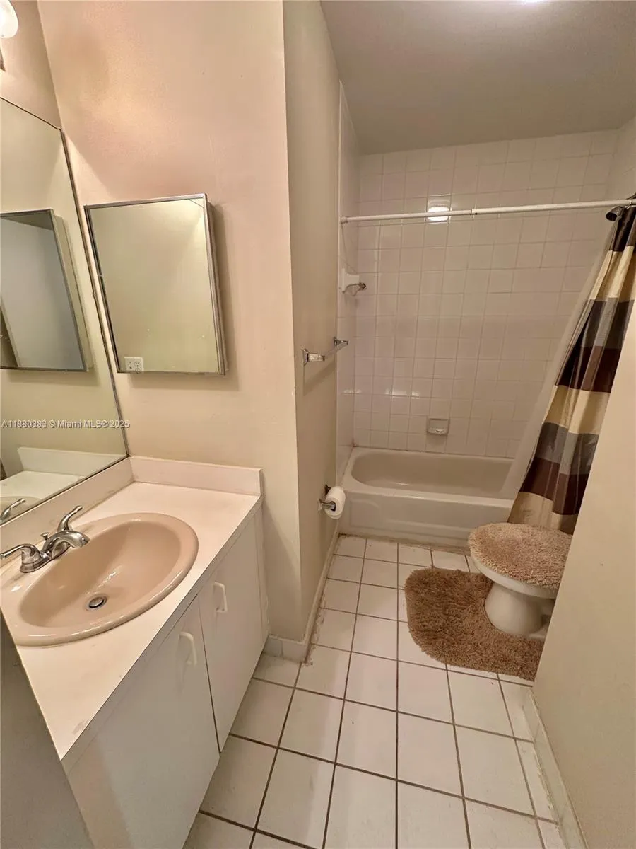 1428 NW 126th Ave
