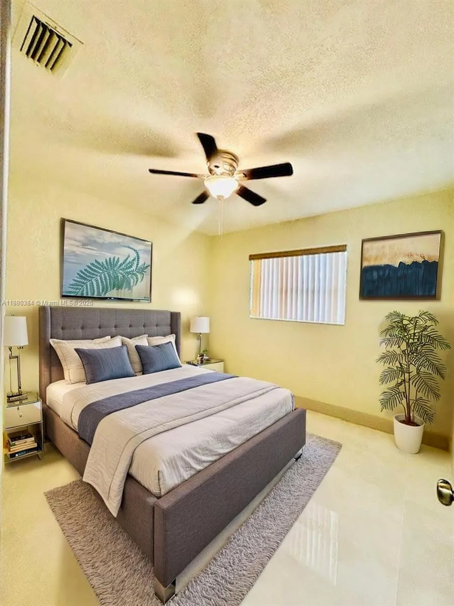 3420 NW 2nd St