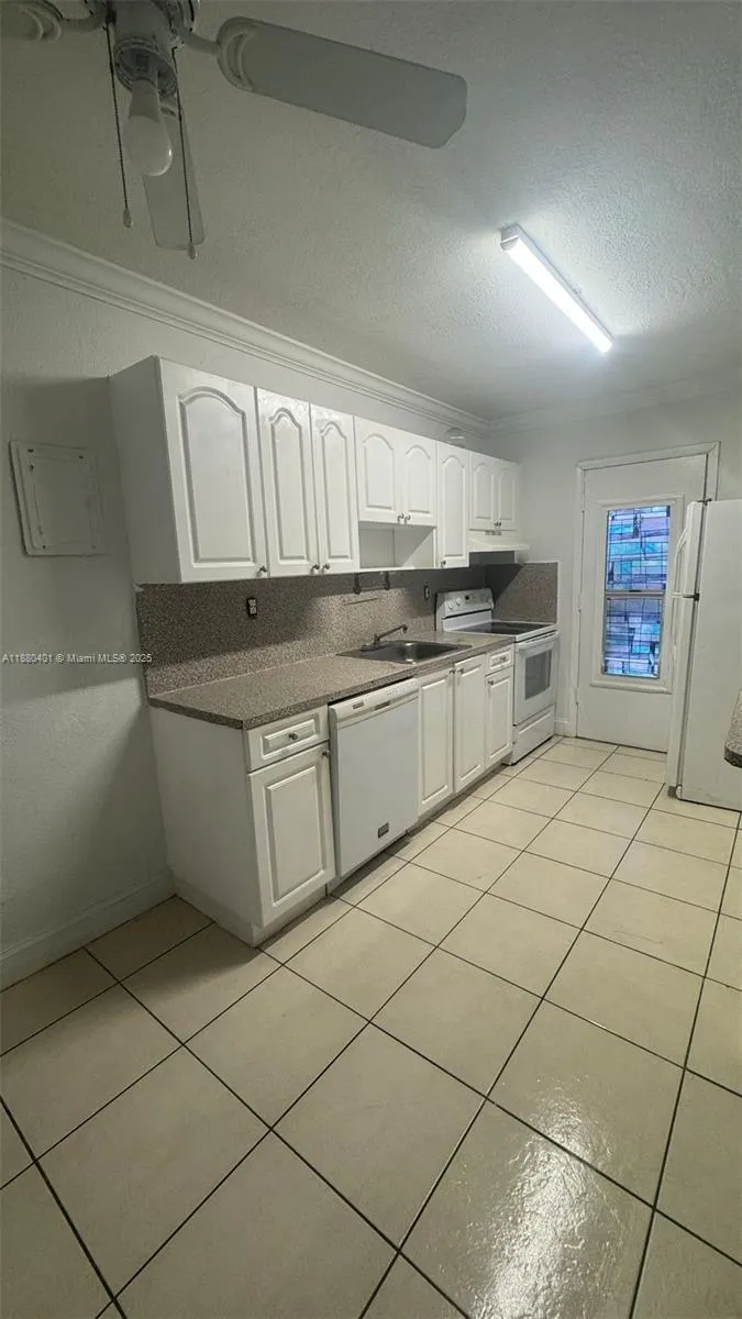 890 NW 45th Ave, #39