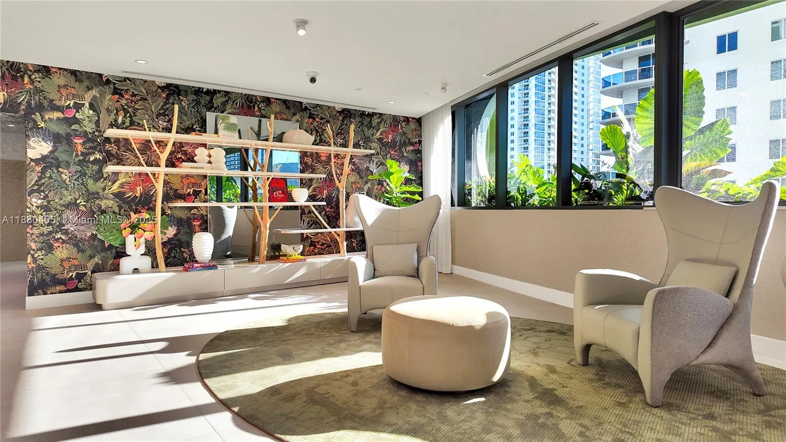 700 NE 24 Street, #3803