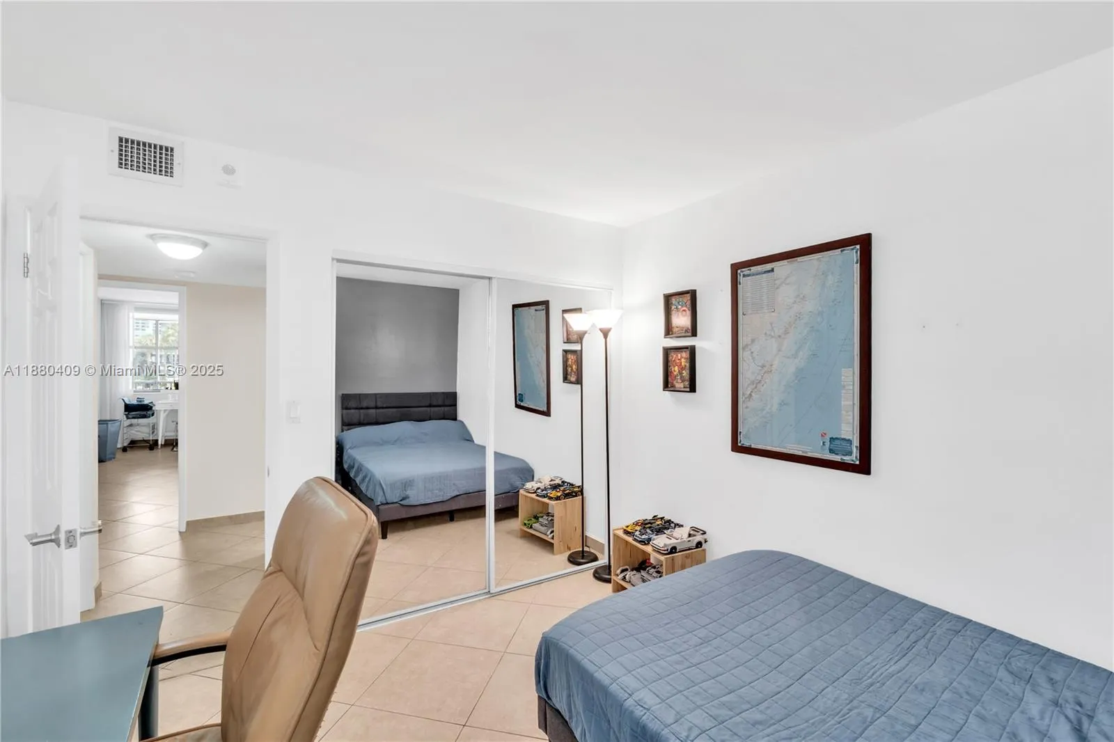 3440 NE 192nd St, #2D-A