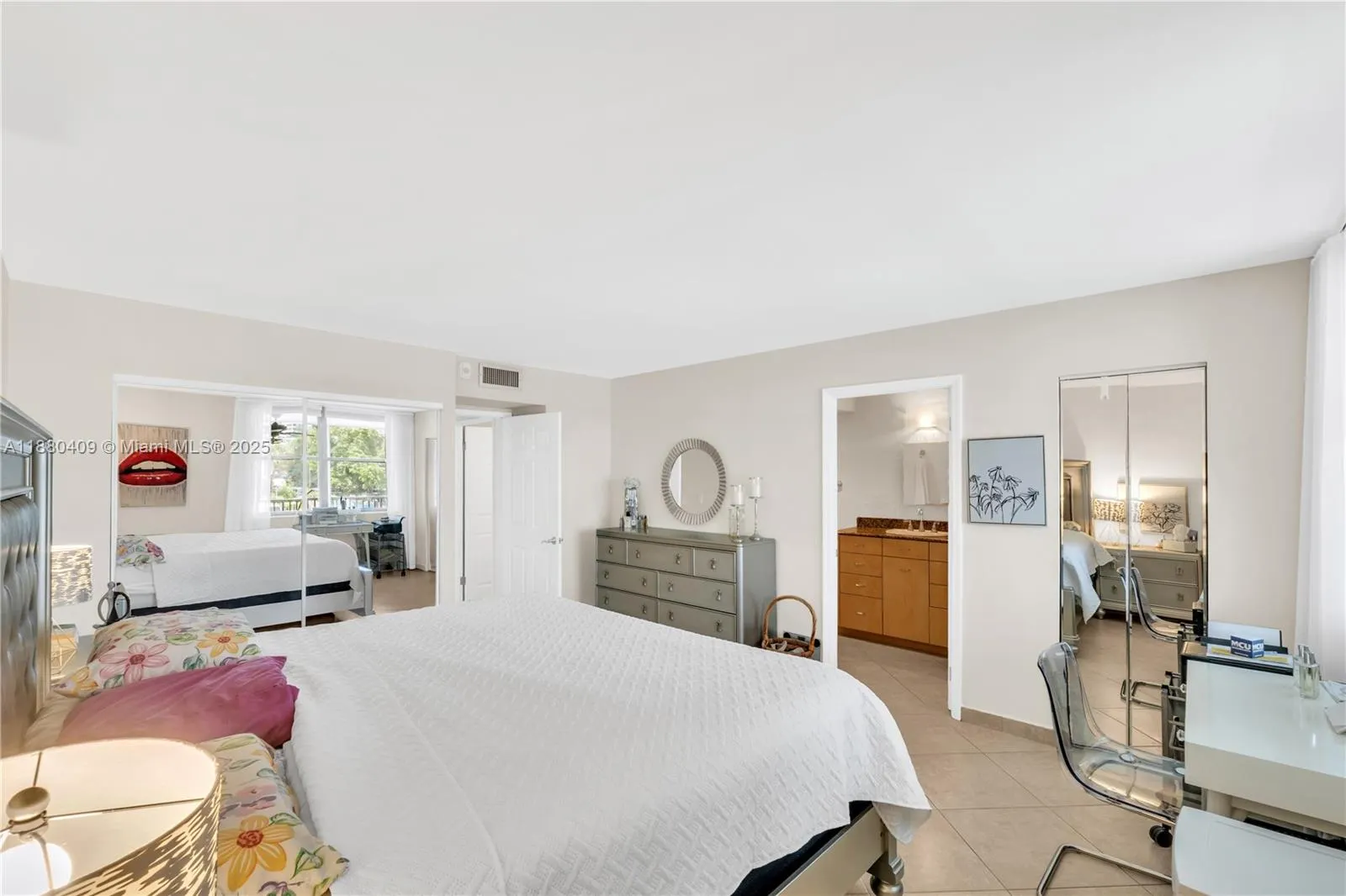 3440 NE 192nd St, #2D-A