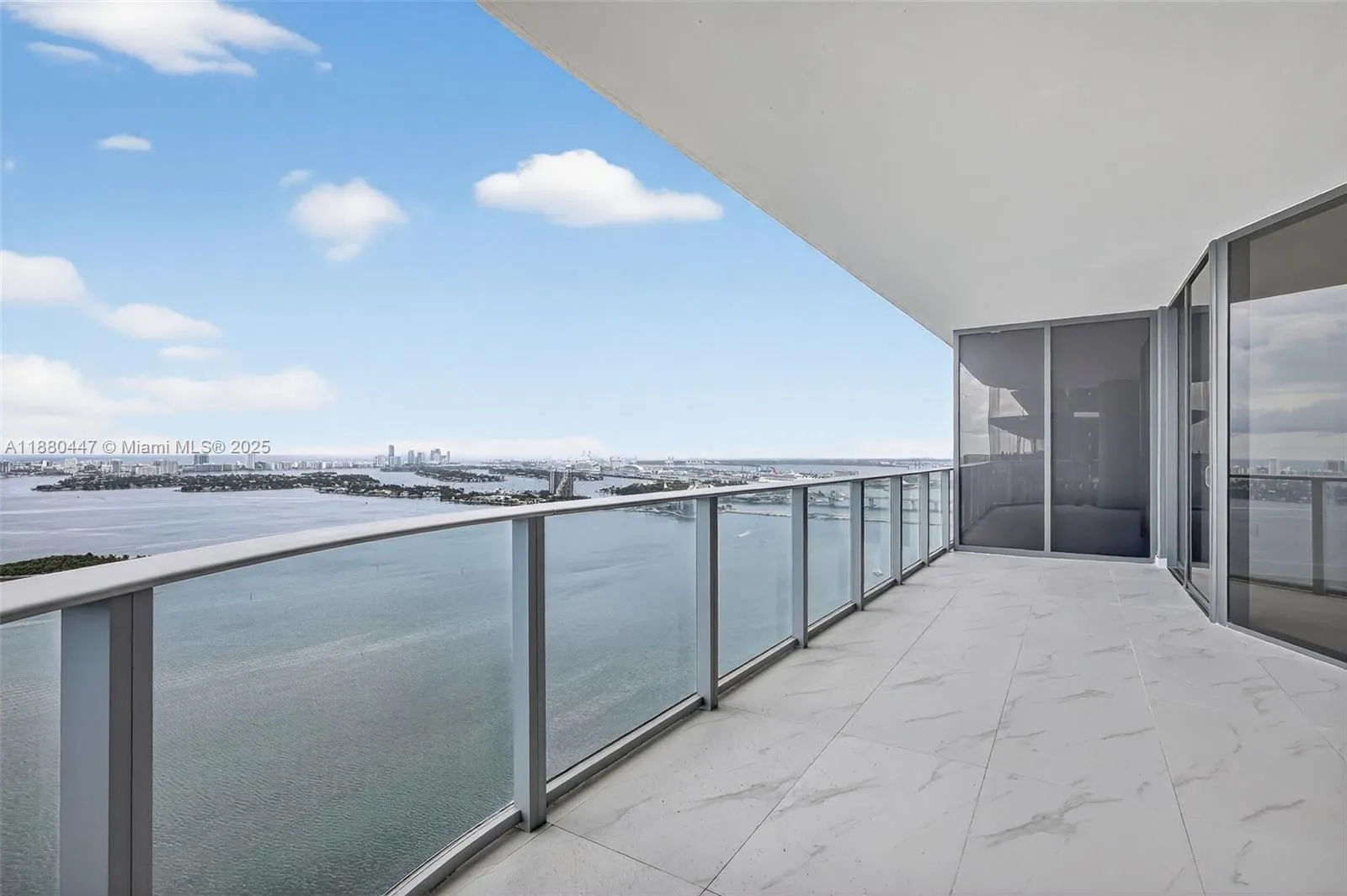 700 NE 24th, #3801