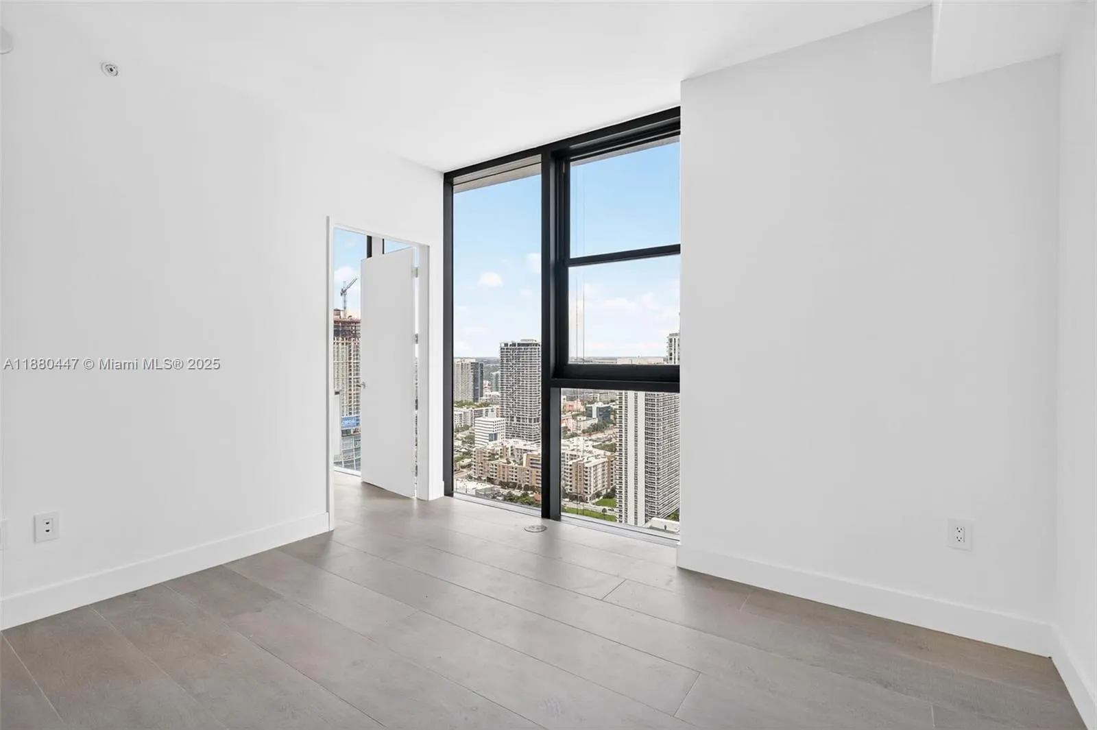 700 NE 24th, #3801
