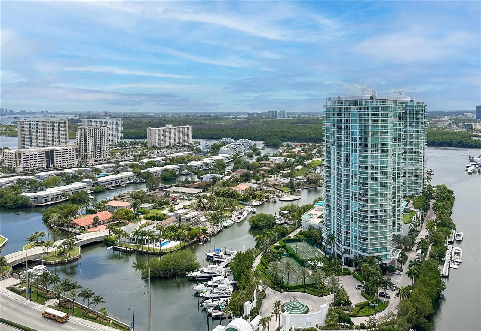 16485 Collins Ave, #OS32C