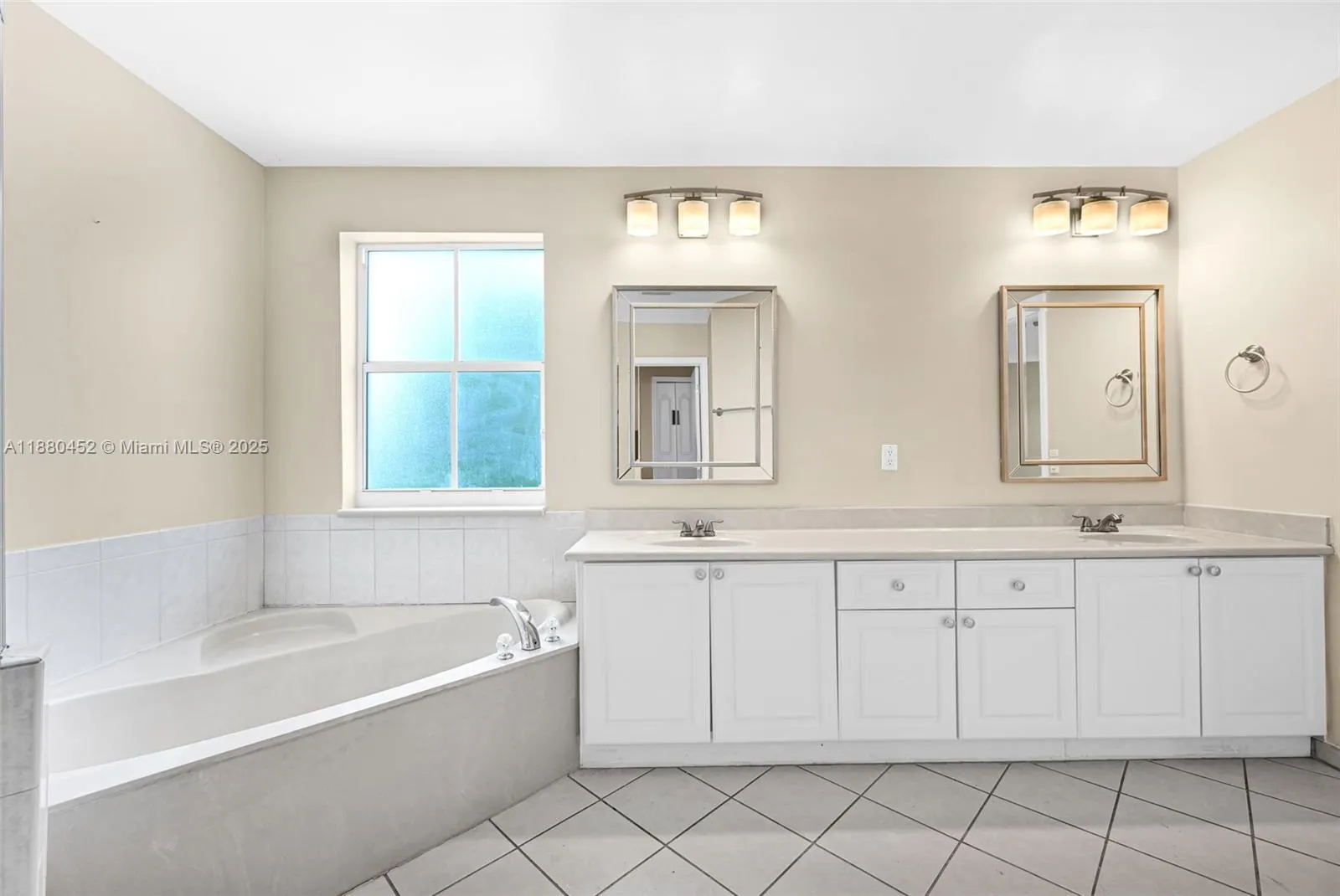 2784 SW 129th Ter