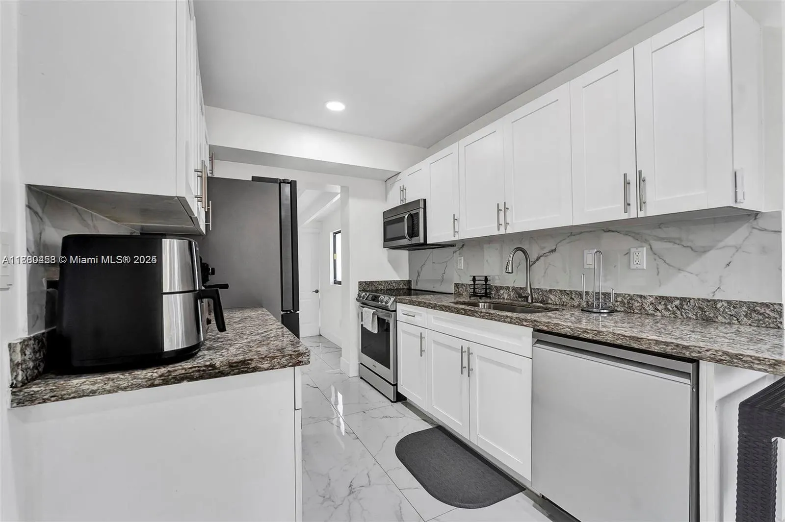 2730 NE 16th Ave, #2730