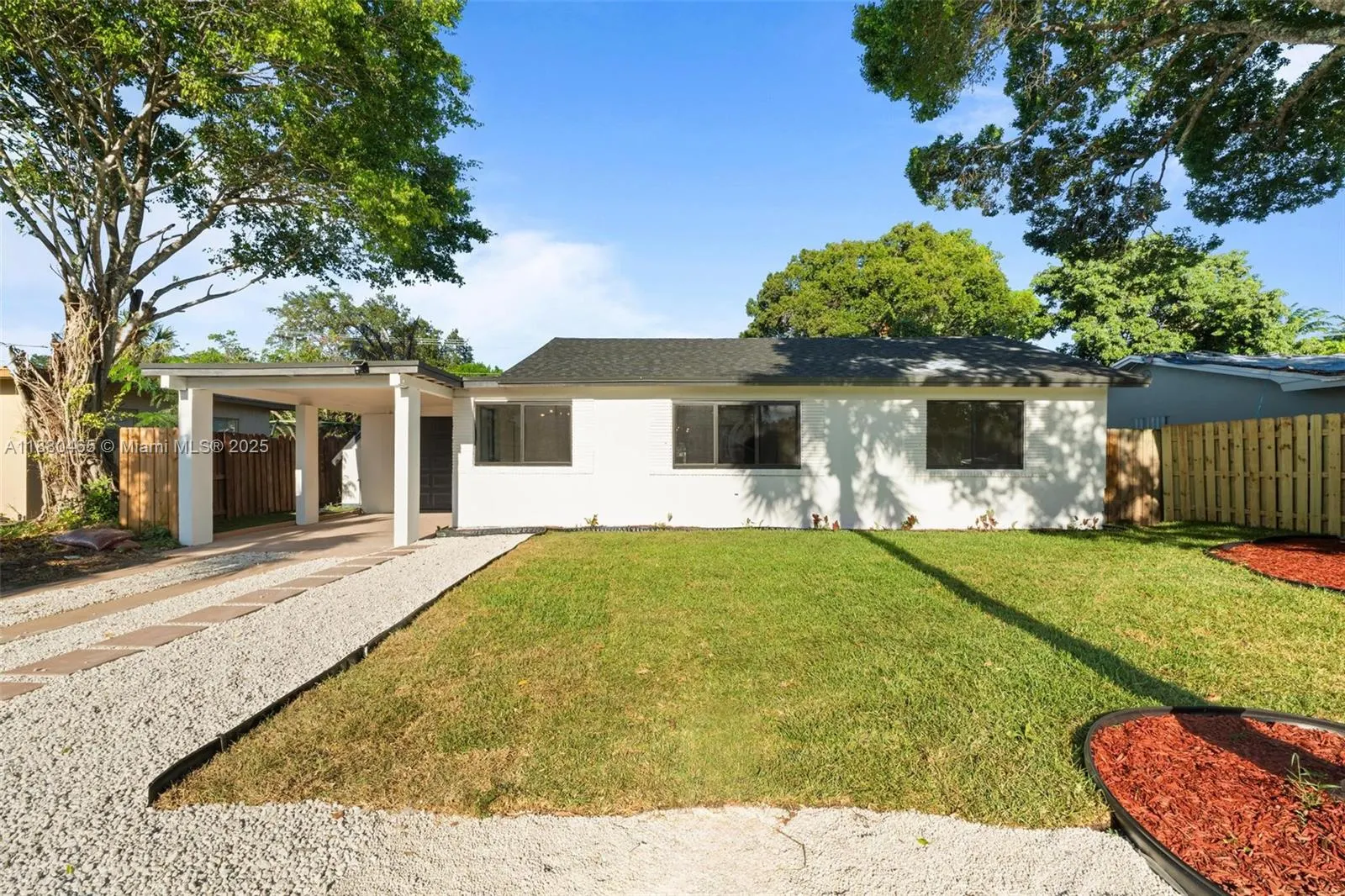 1516 SW 30th Ter