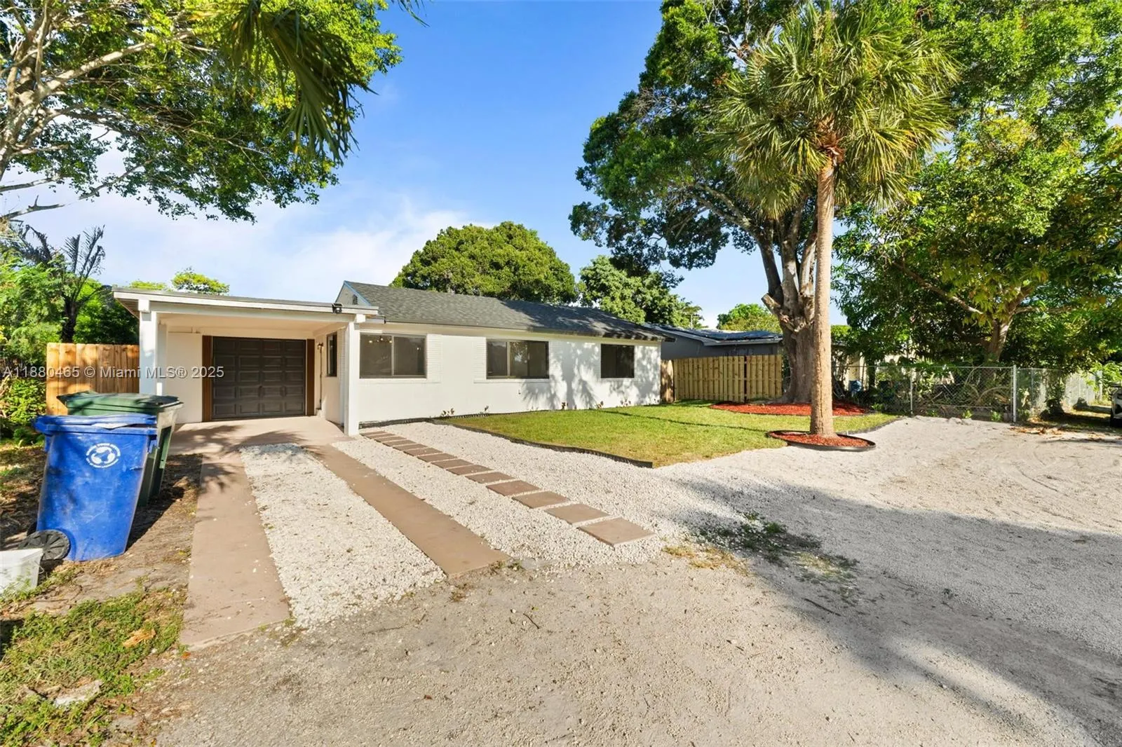 1516 SW 30th Ter