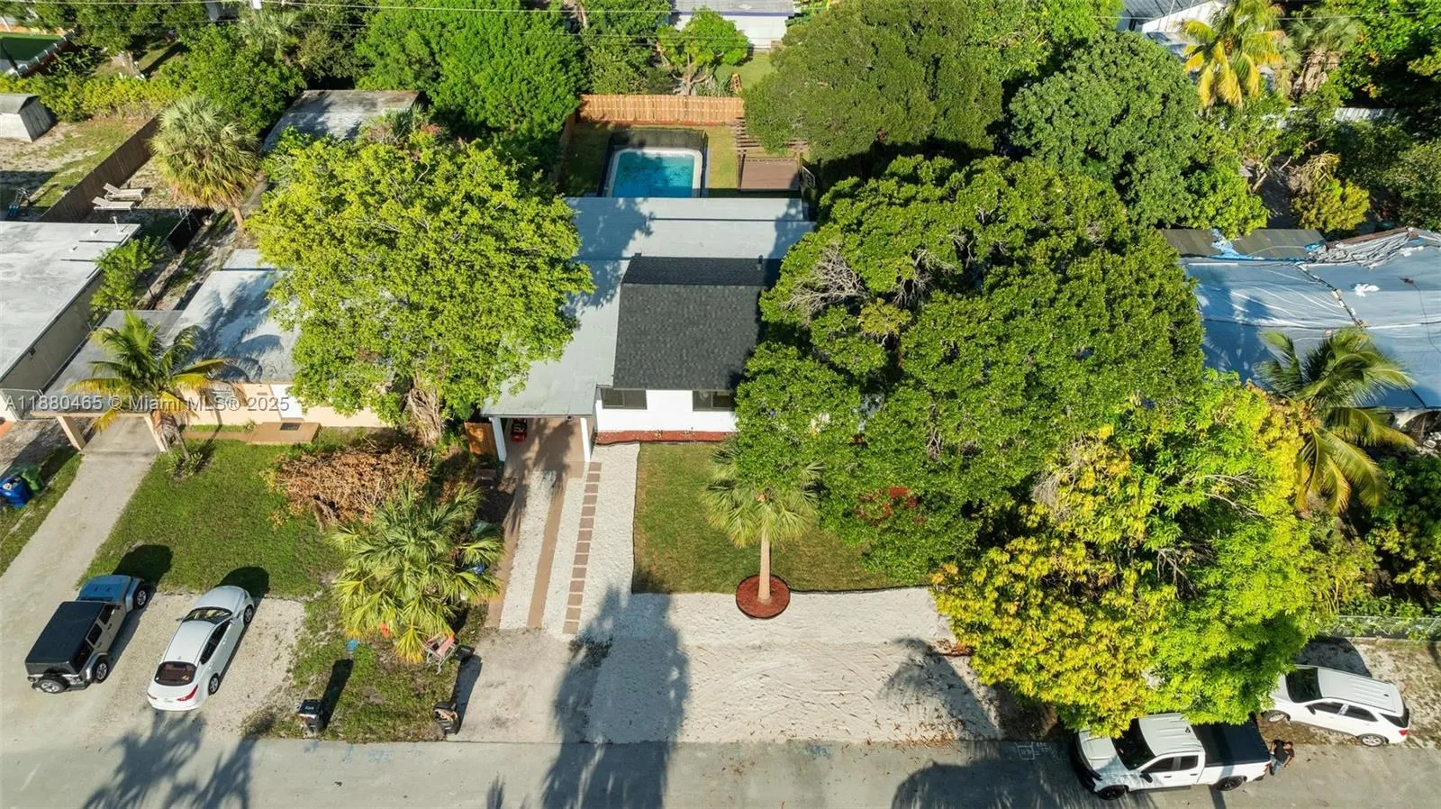 1516 SW 30th Ter