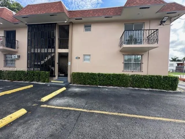 1015 NW 45th Ave, #106