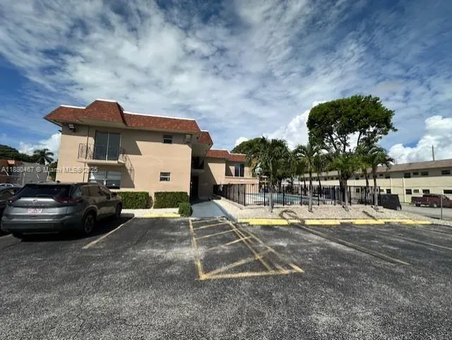 1015 NW 45th Ave, #106