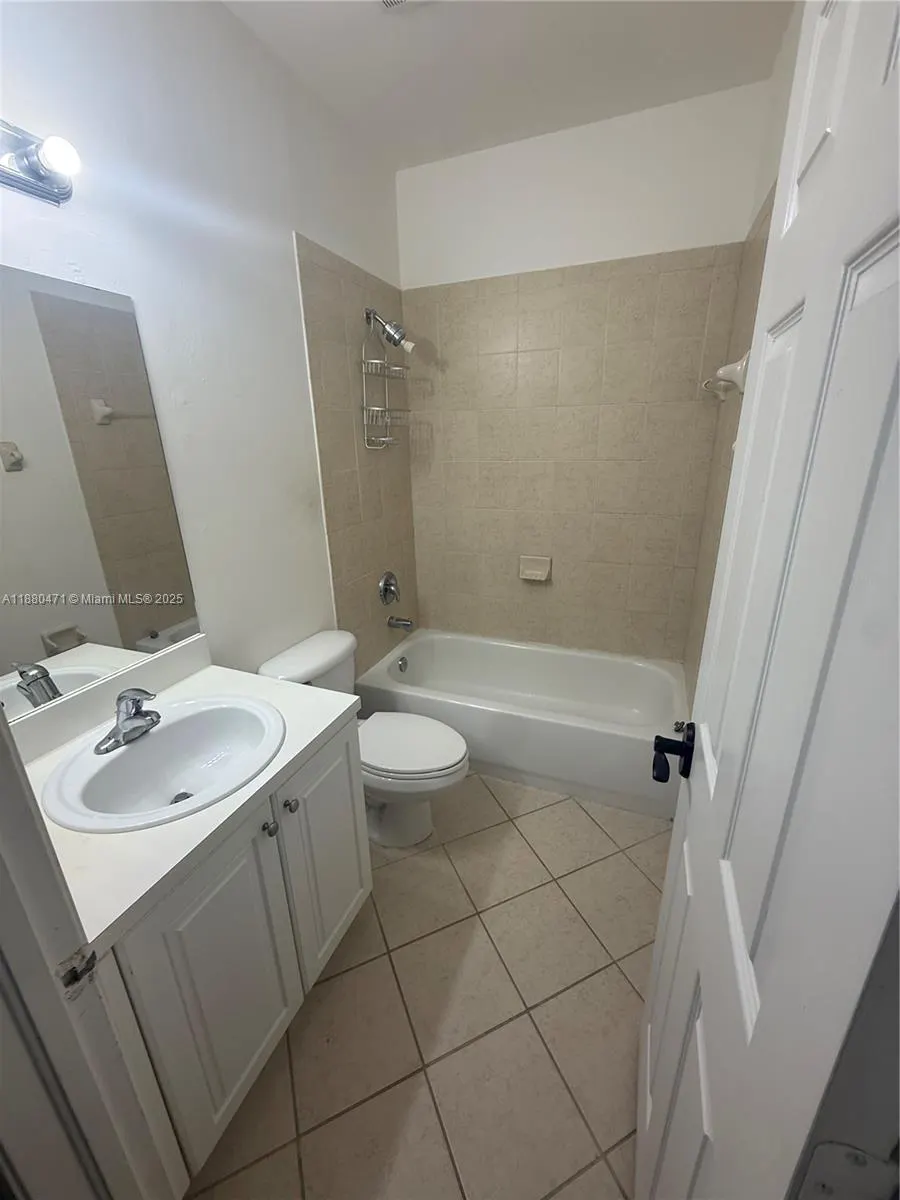 152 SE 29th Ave, #5