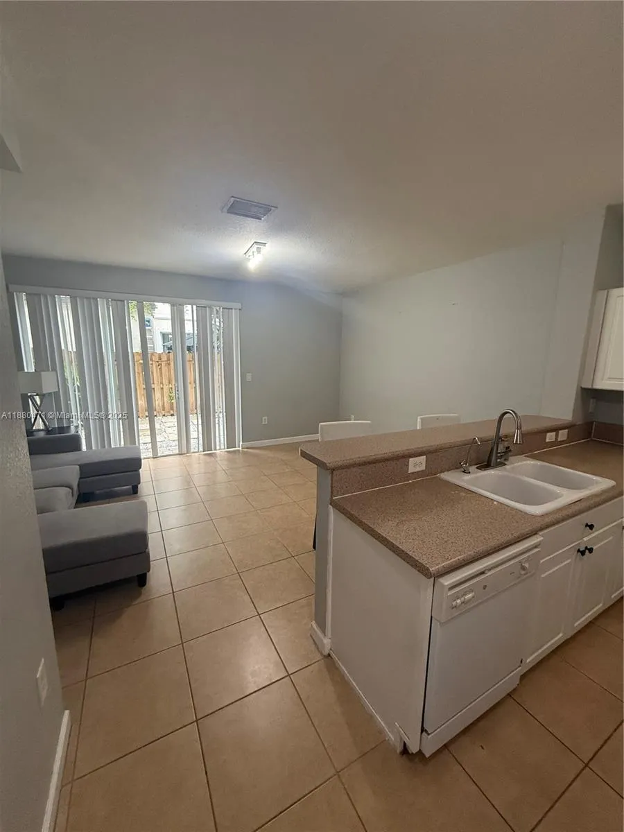 152 SE 29th Ave, #5
