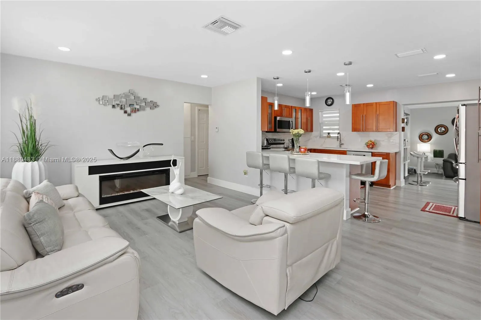 7280 SW 13th St
