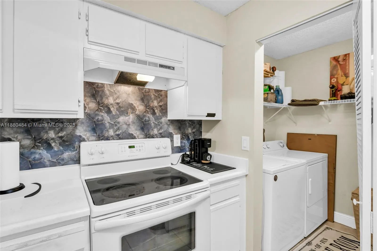 1255 46th, #1713