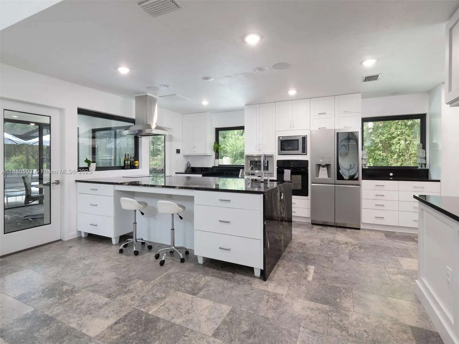 2261 NW 24th Ave