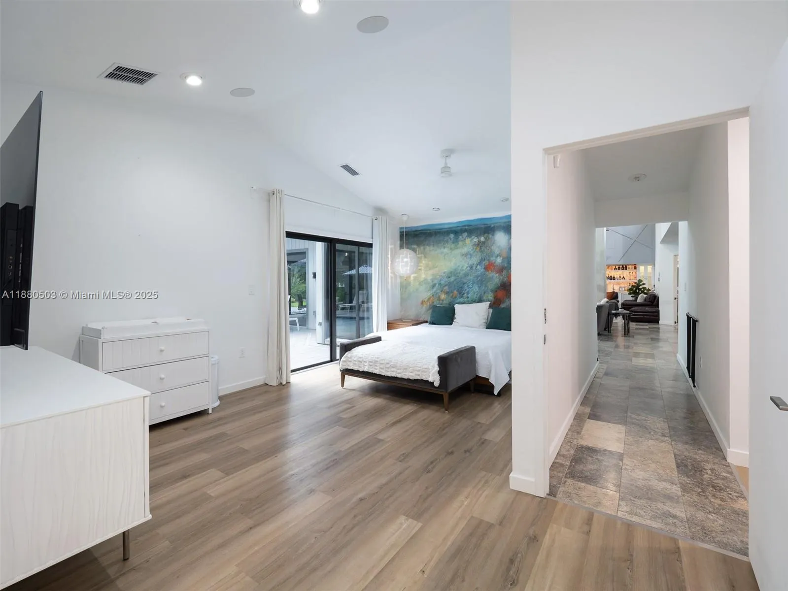 2261 NW 24th Ave