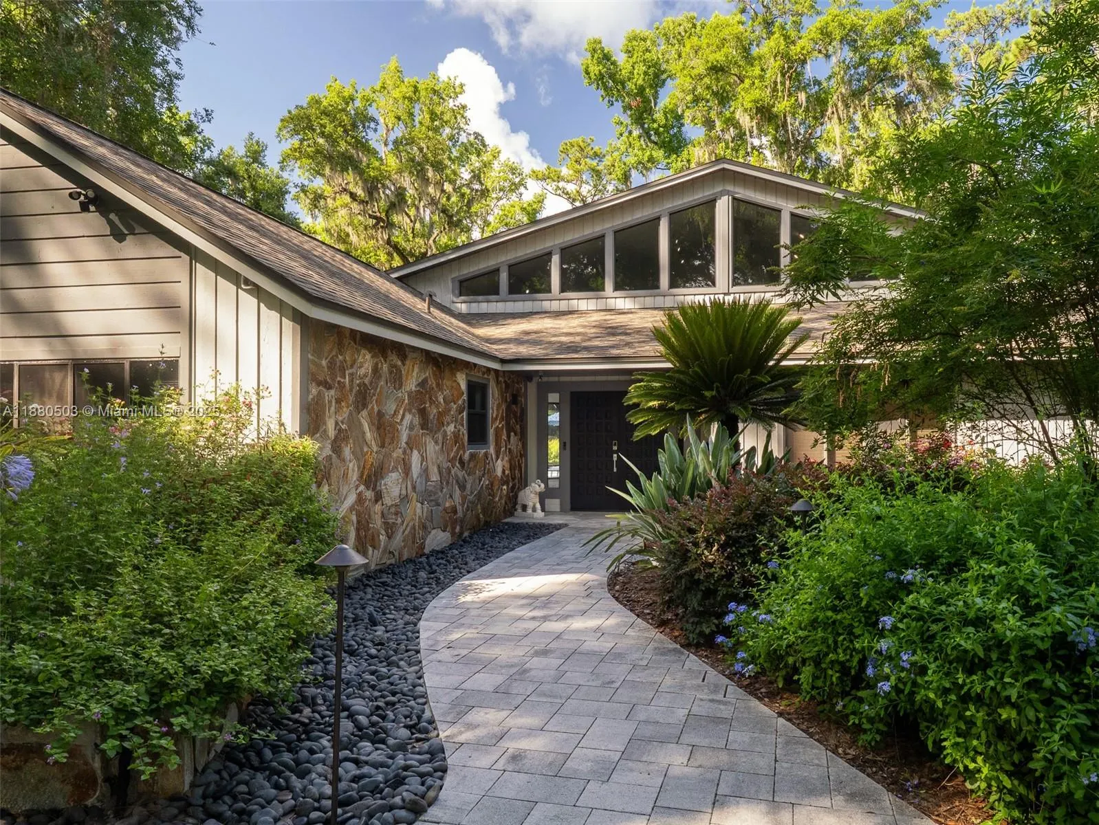2261 NW 24th Ave