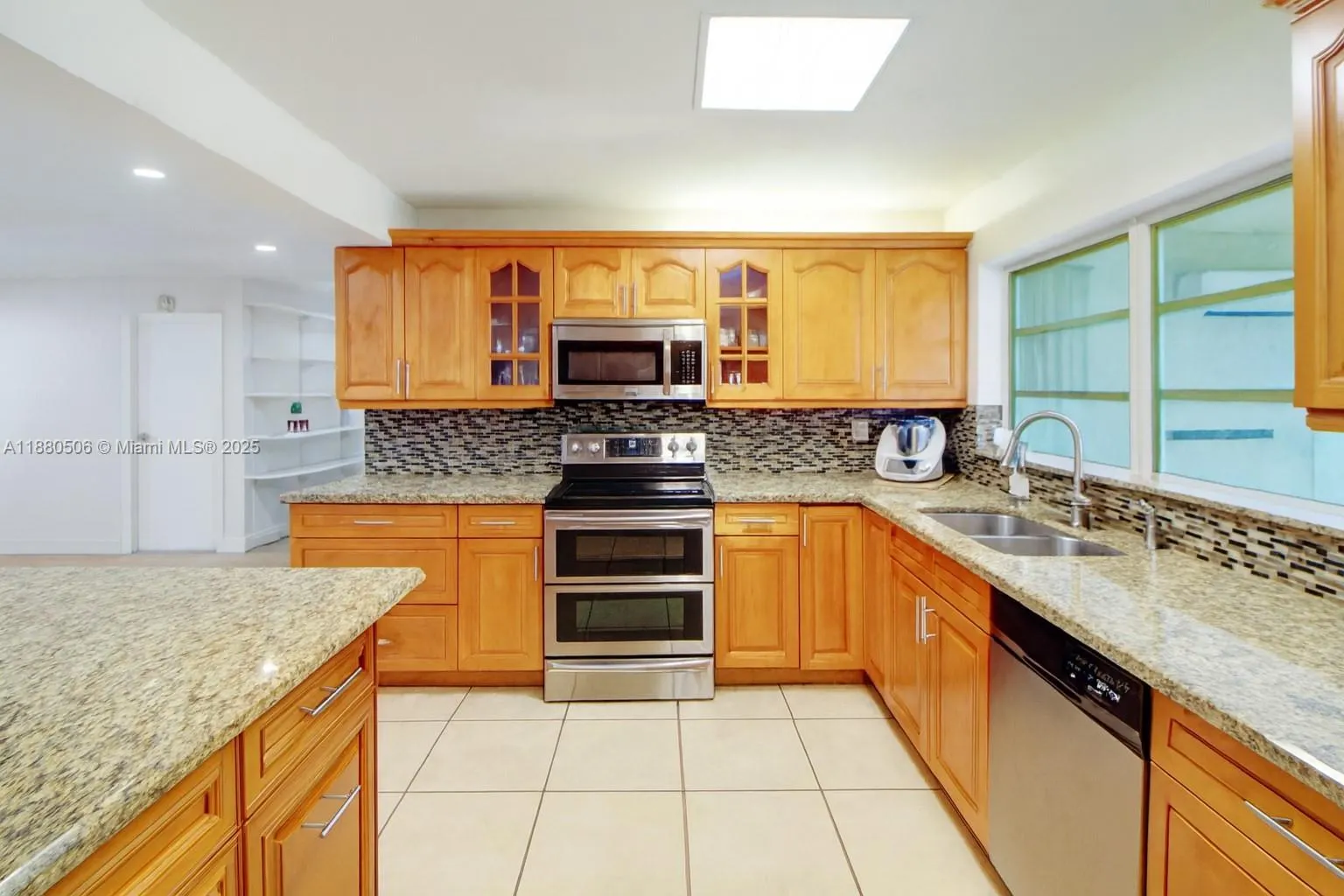 8930 NW 11th St