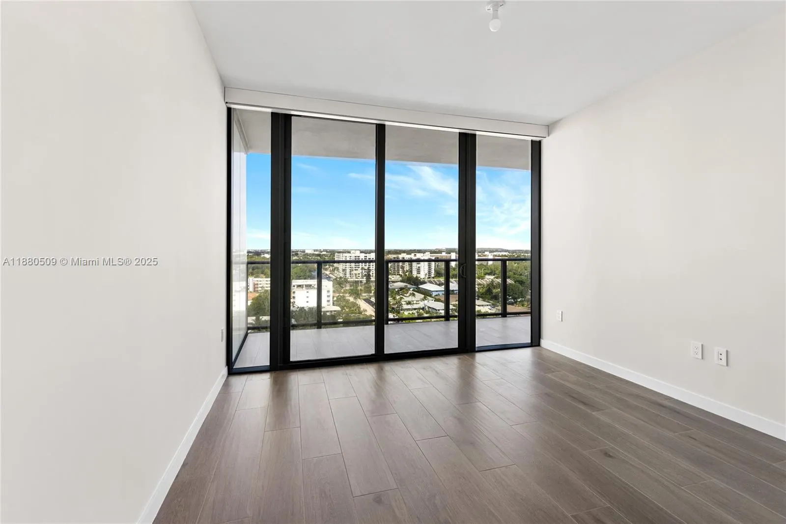 1116 N Ocean Blvd, #1404