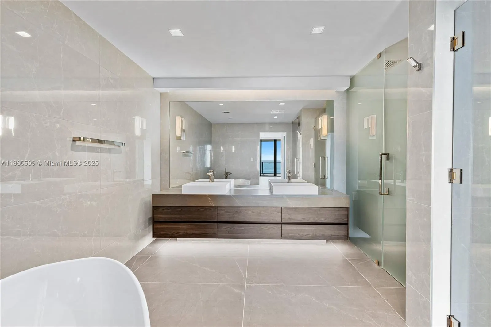 1116 N Ocean Blvd, #1404