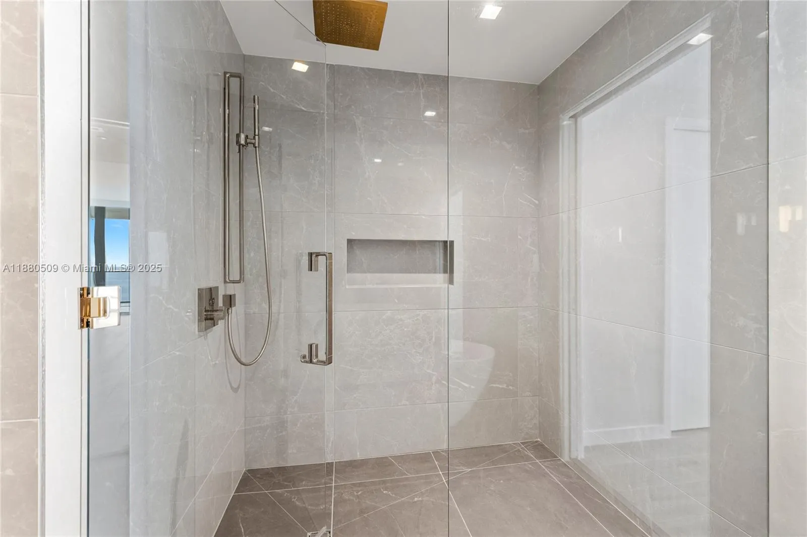 1116 N Ocean Blvd, #1404
