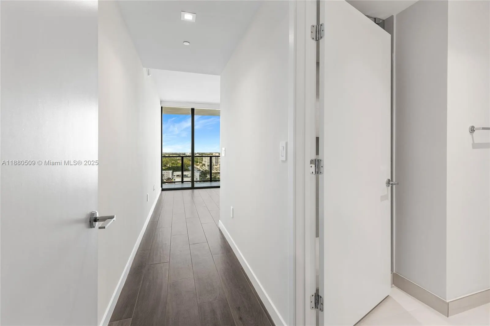 1116 N Ocean Blvd, #1404