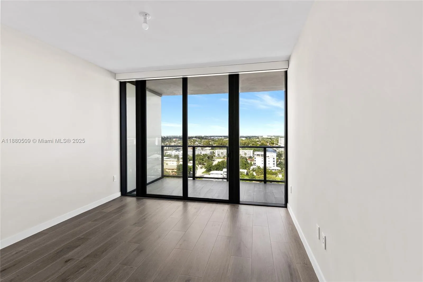 1116 N Ocean Blvd, #1404