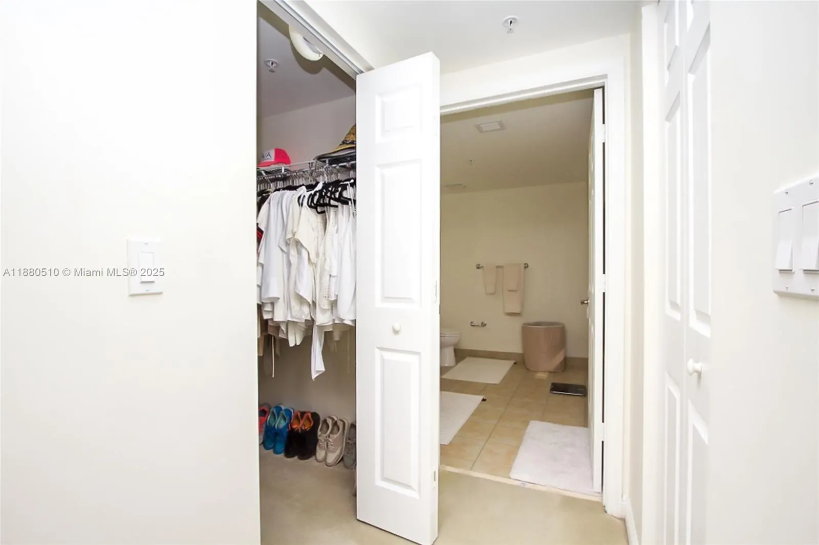 888 S Douglas Rd, #1417