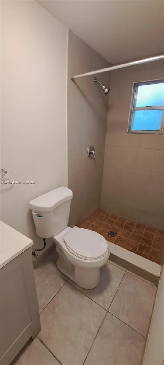 1362 SW 2nd St, #8