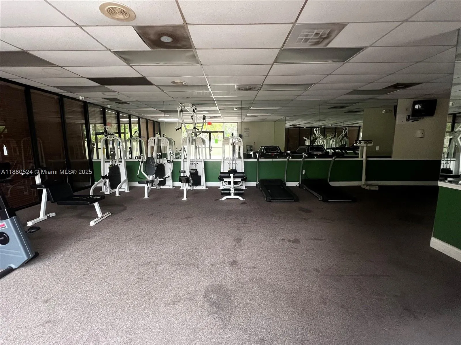 4235 N University Dr, #215