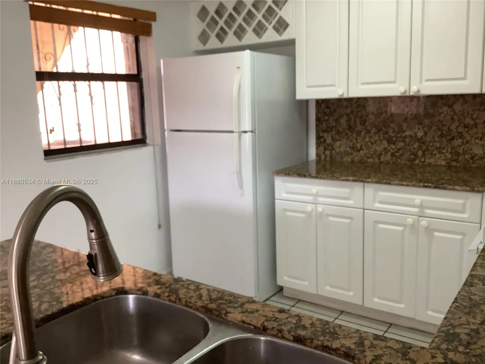 10873 NW 7th St, #13-37