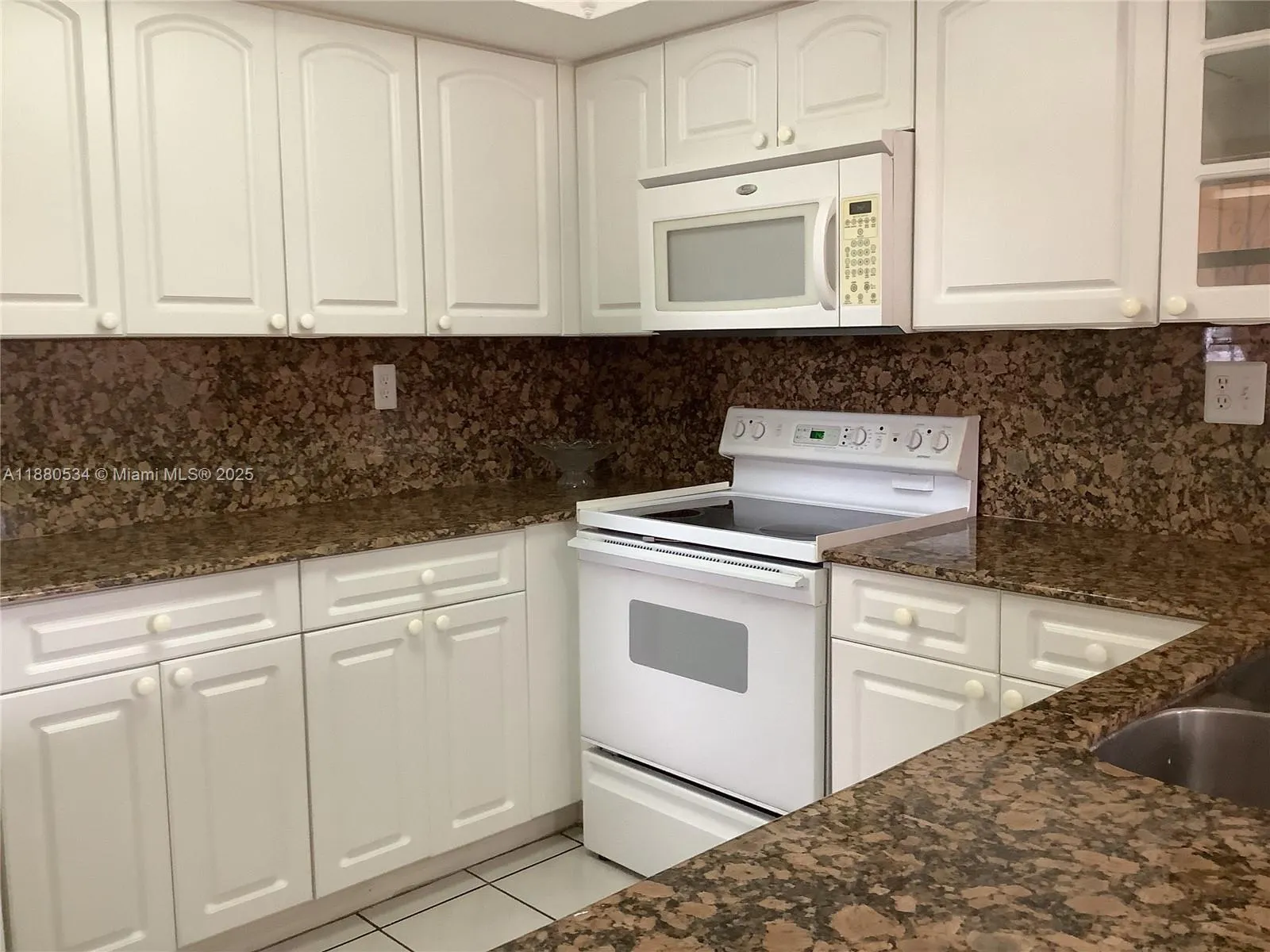 10873 NW 7th St, #13-37