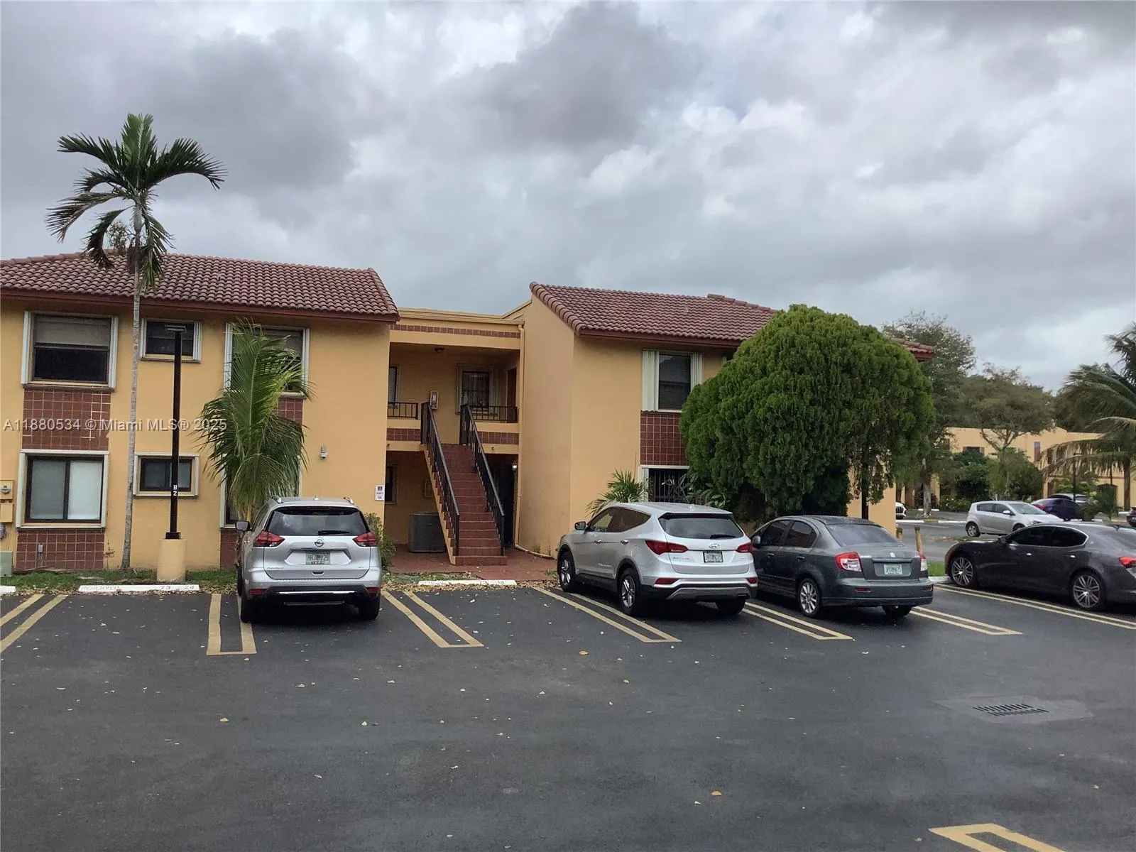 10873 NW 7th St, #13-37