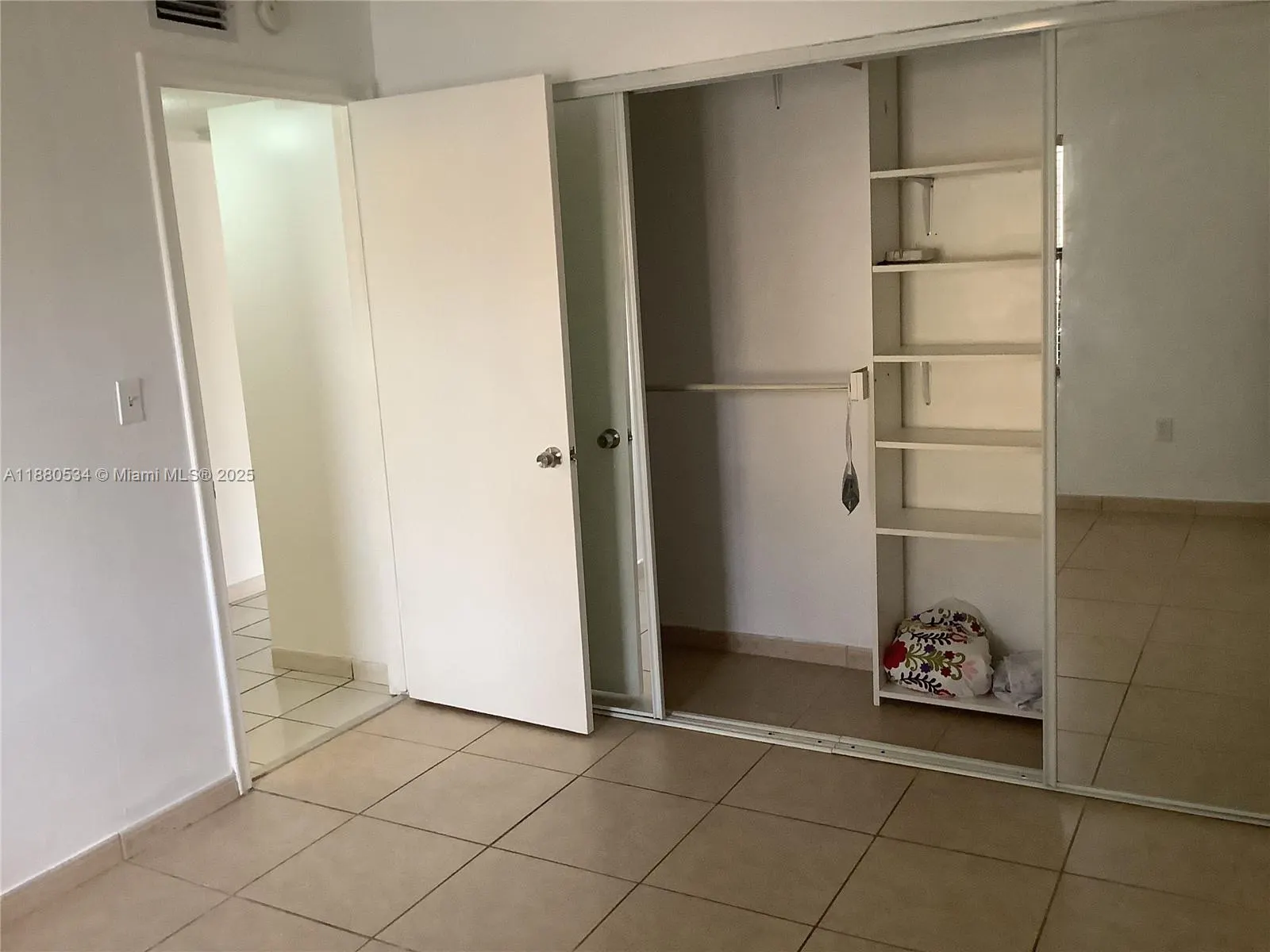 10873 NW 7th St, #13-37