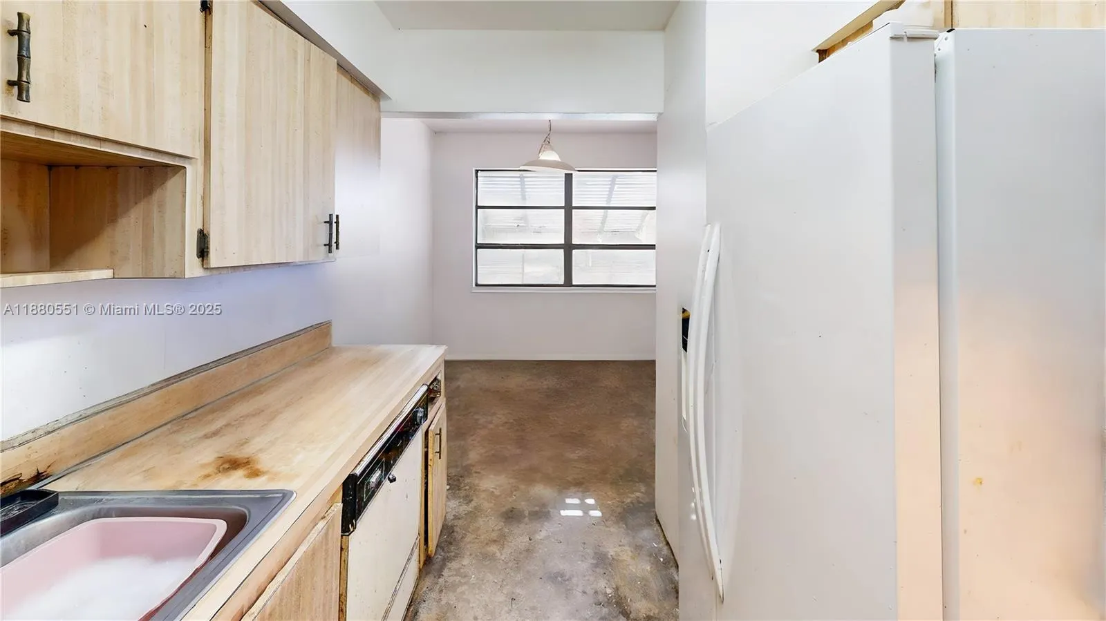 1733 Greer Ave