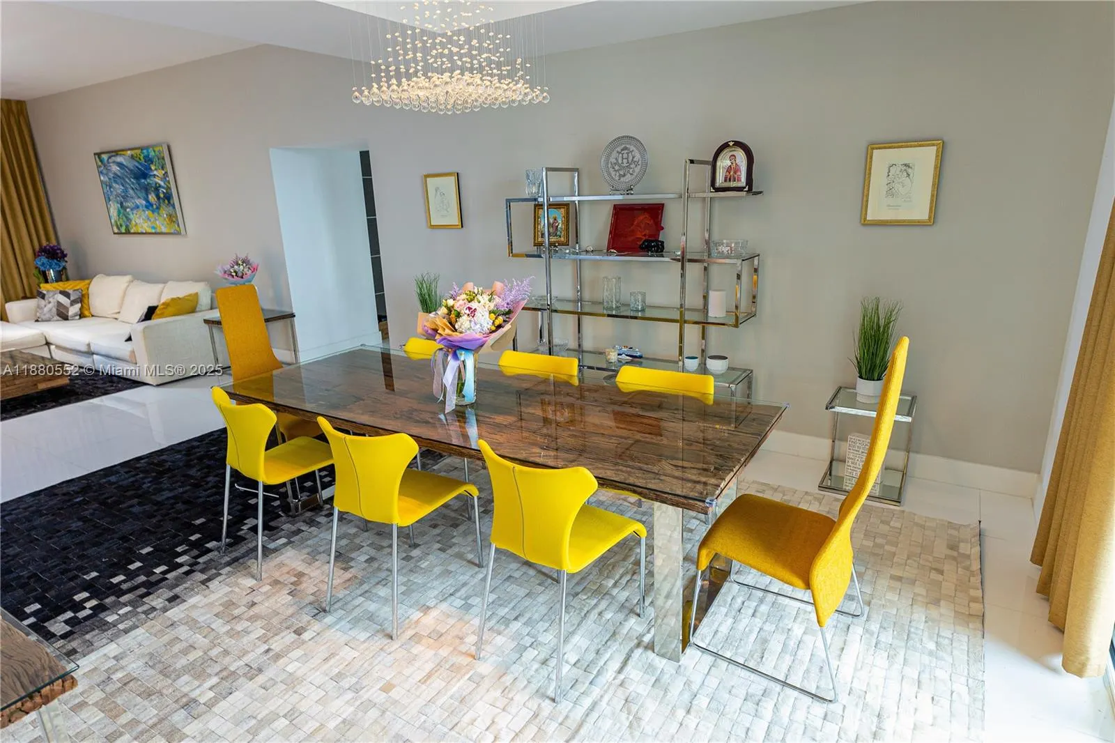 15901 Collins Ave, #606