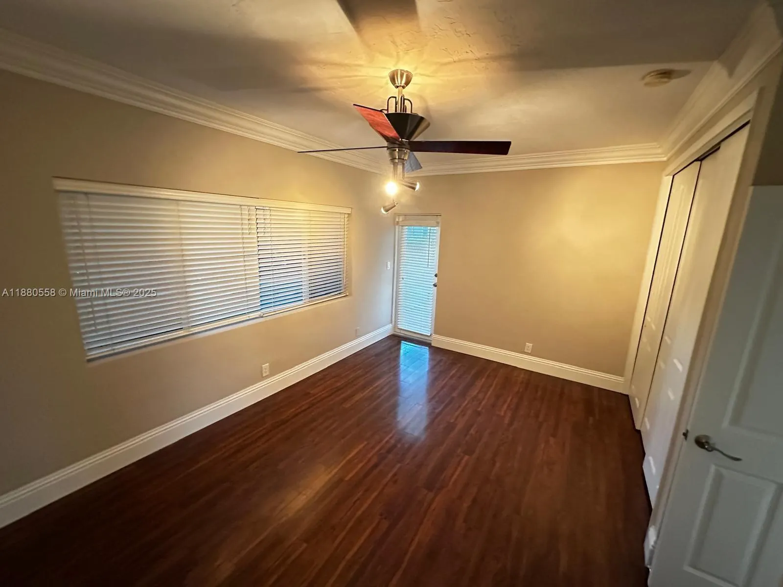 2895 NE 32nd St, #305