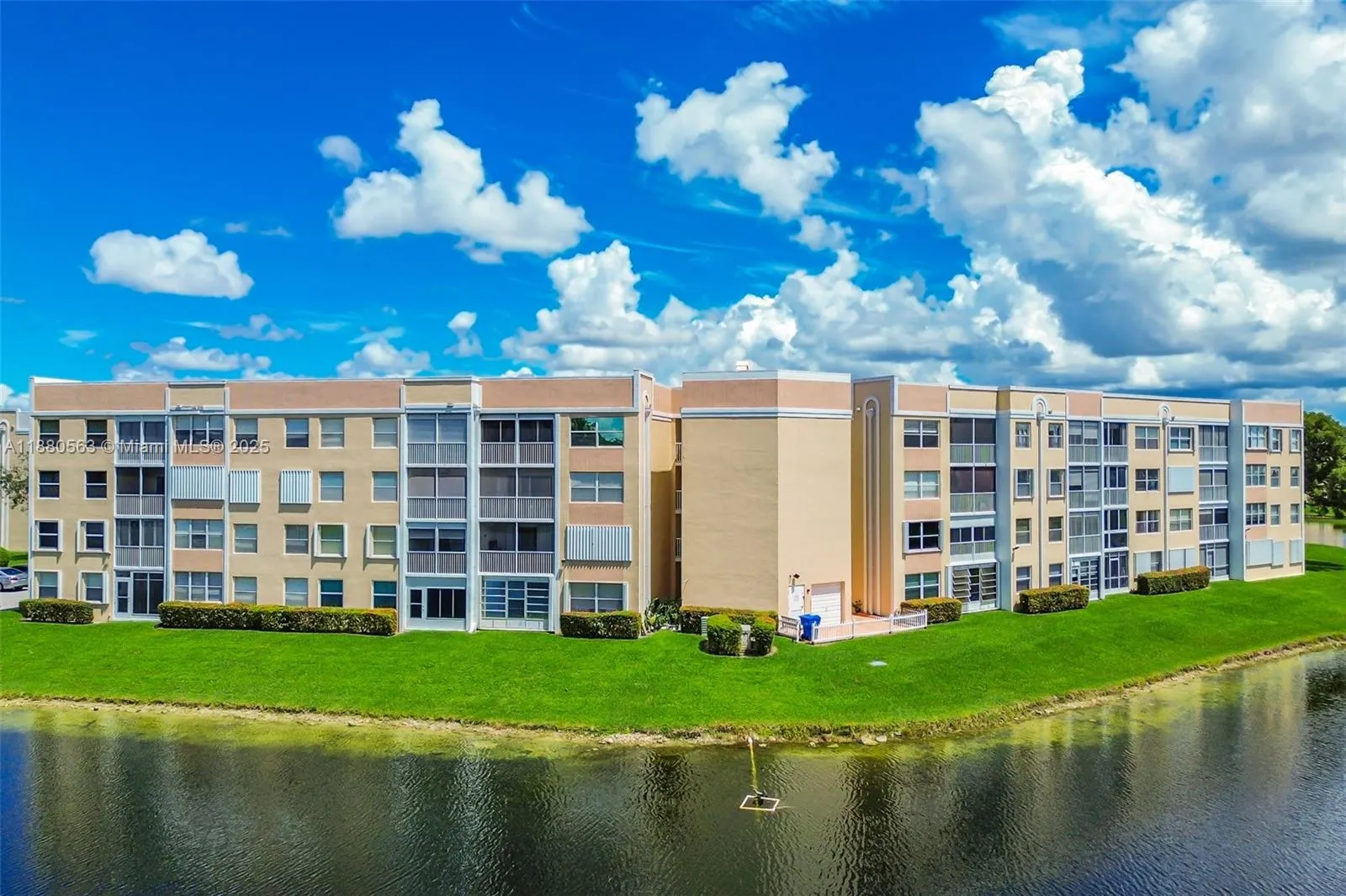 10346 NW 24th Pl, #304