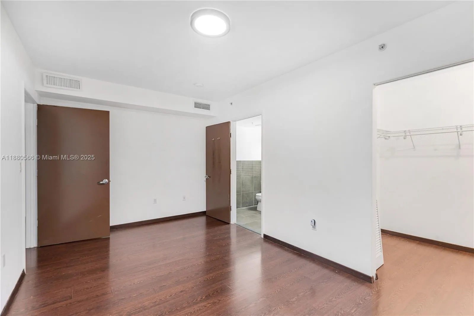 435 21st St, #212