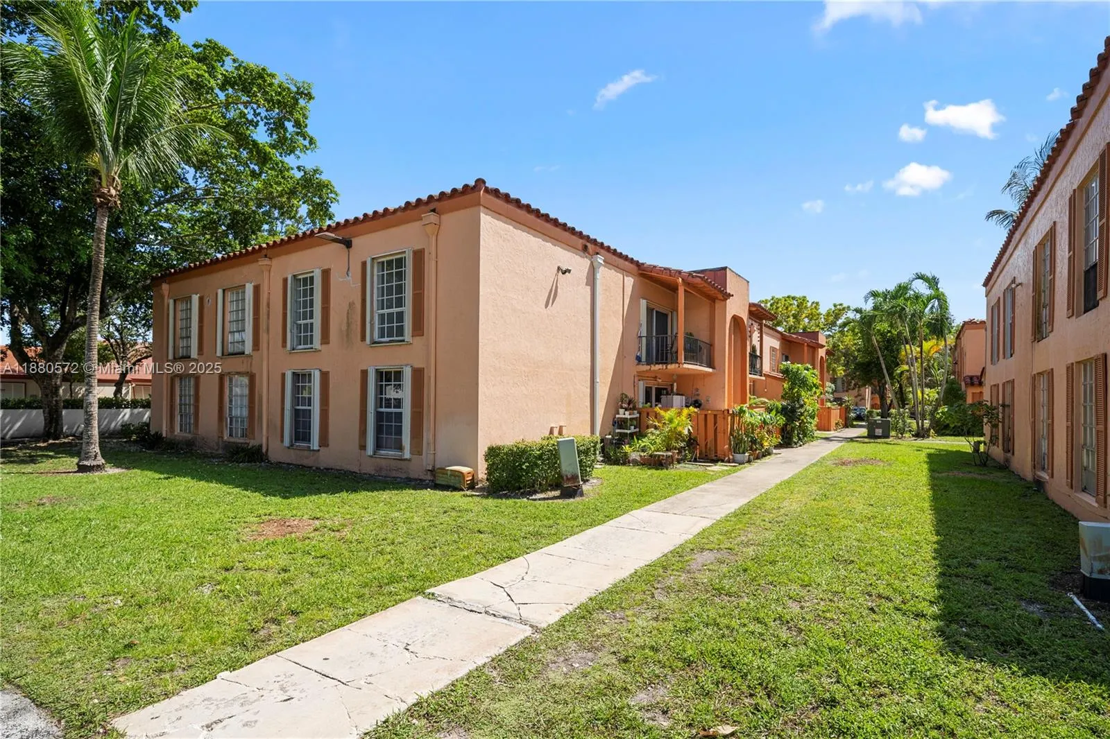7105 Miami Lakes Dr, #N10