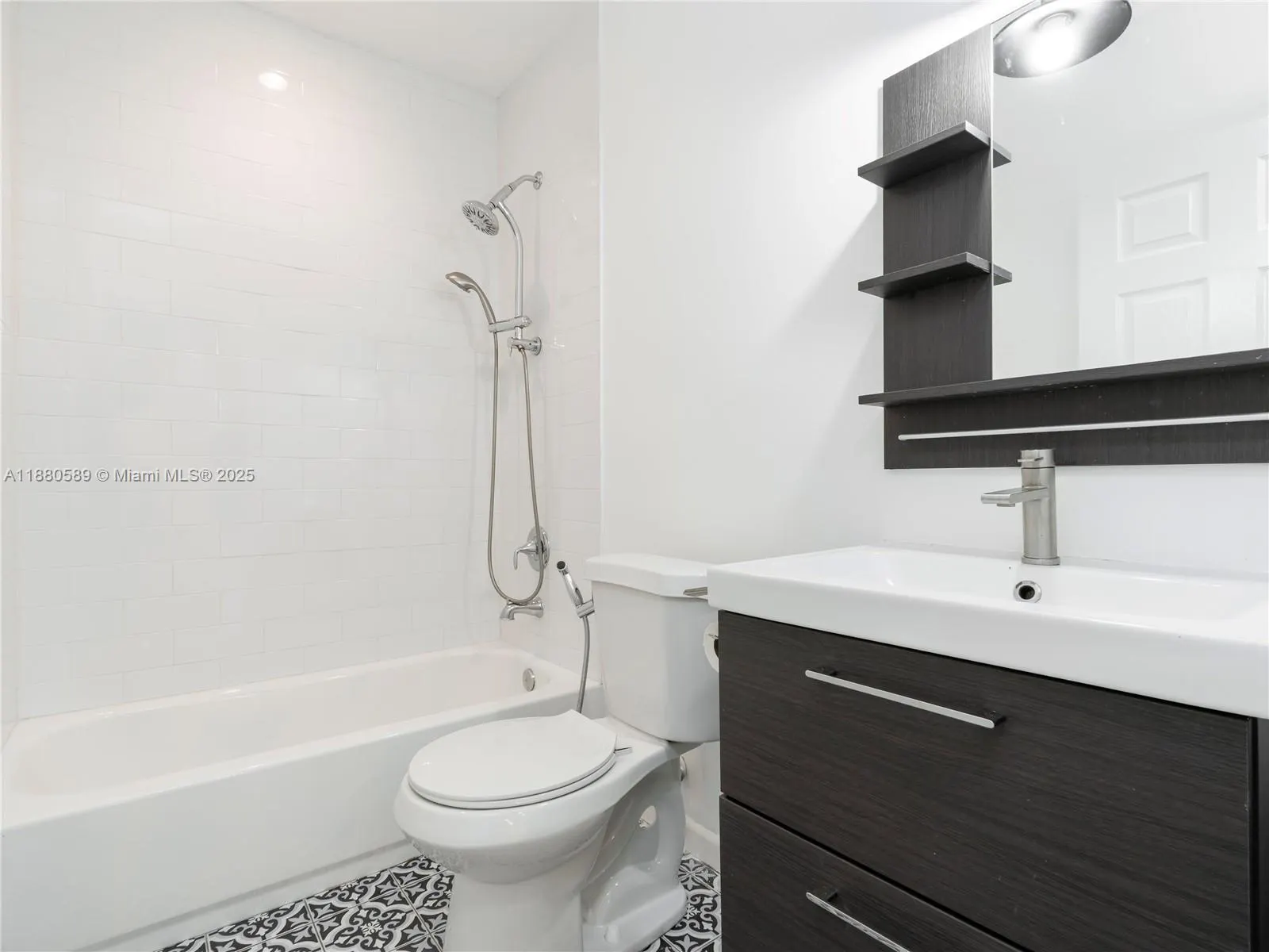 3621 NE 11th Ave, #3641