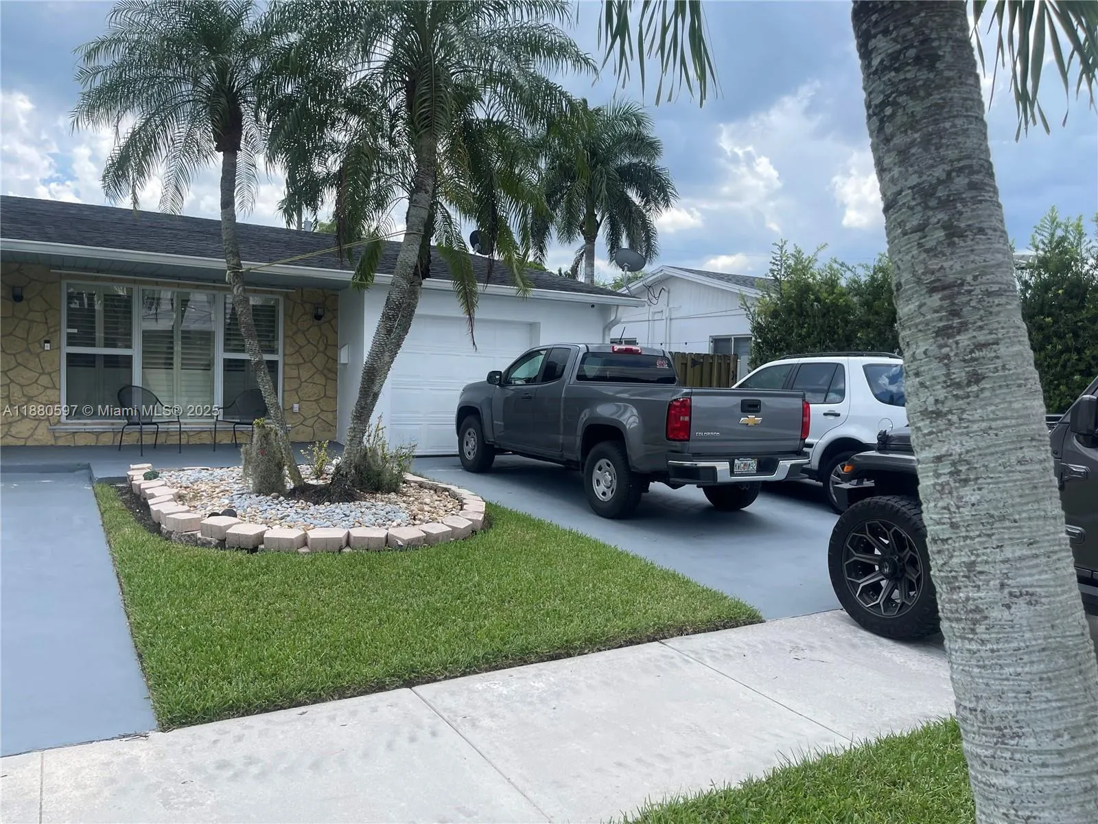 610 NW 16th St