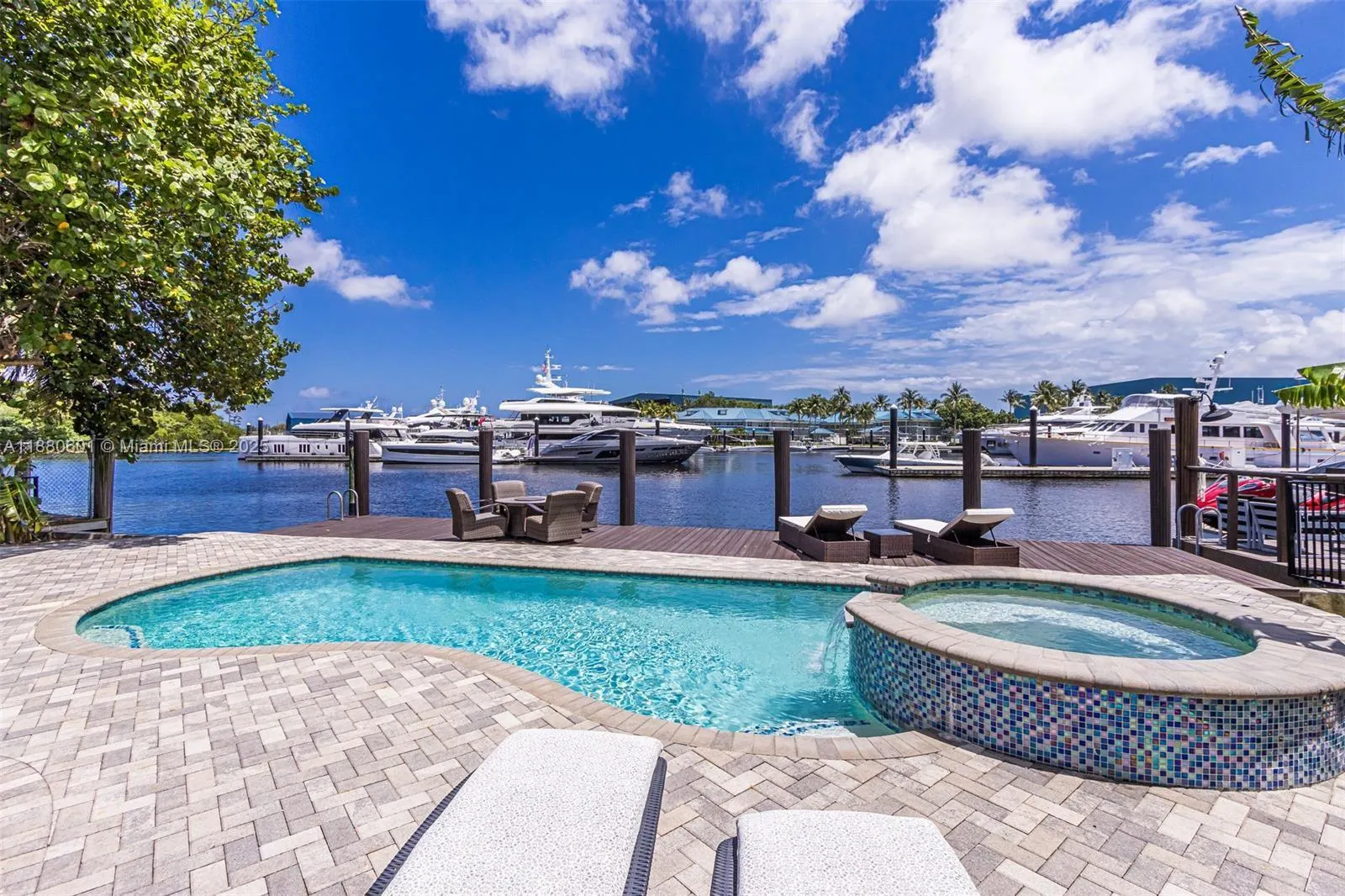 1998 SW 16th Ct