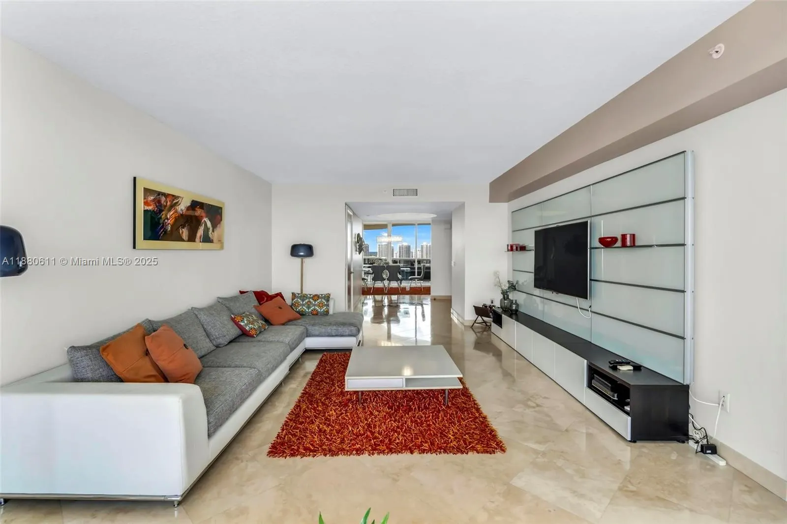 17555 Collins Ave, #UP-7