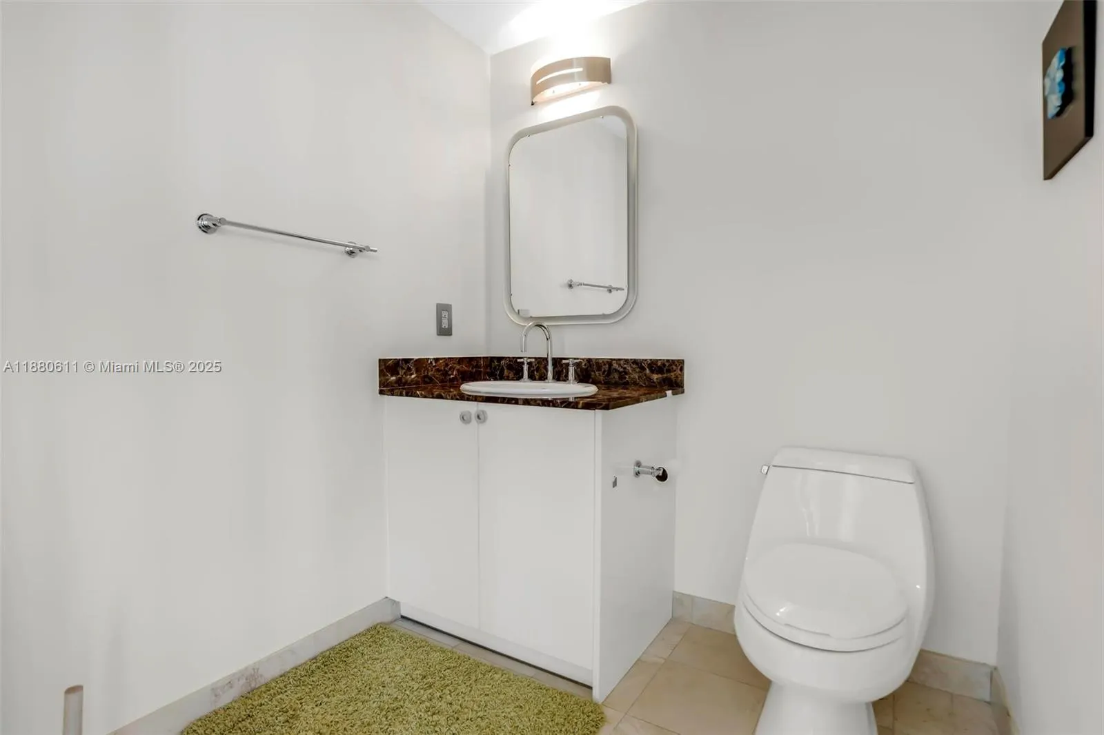 17555 Collins Ave, #UP-7