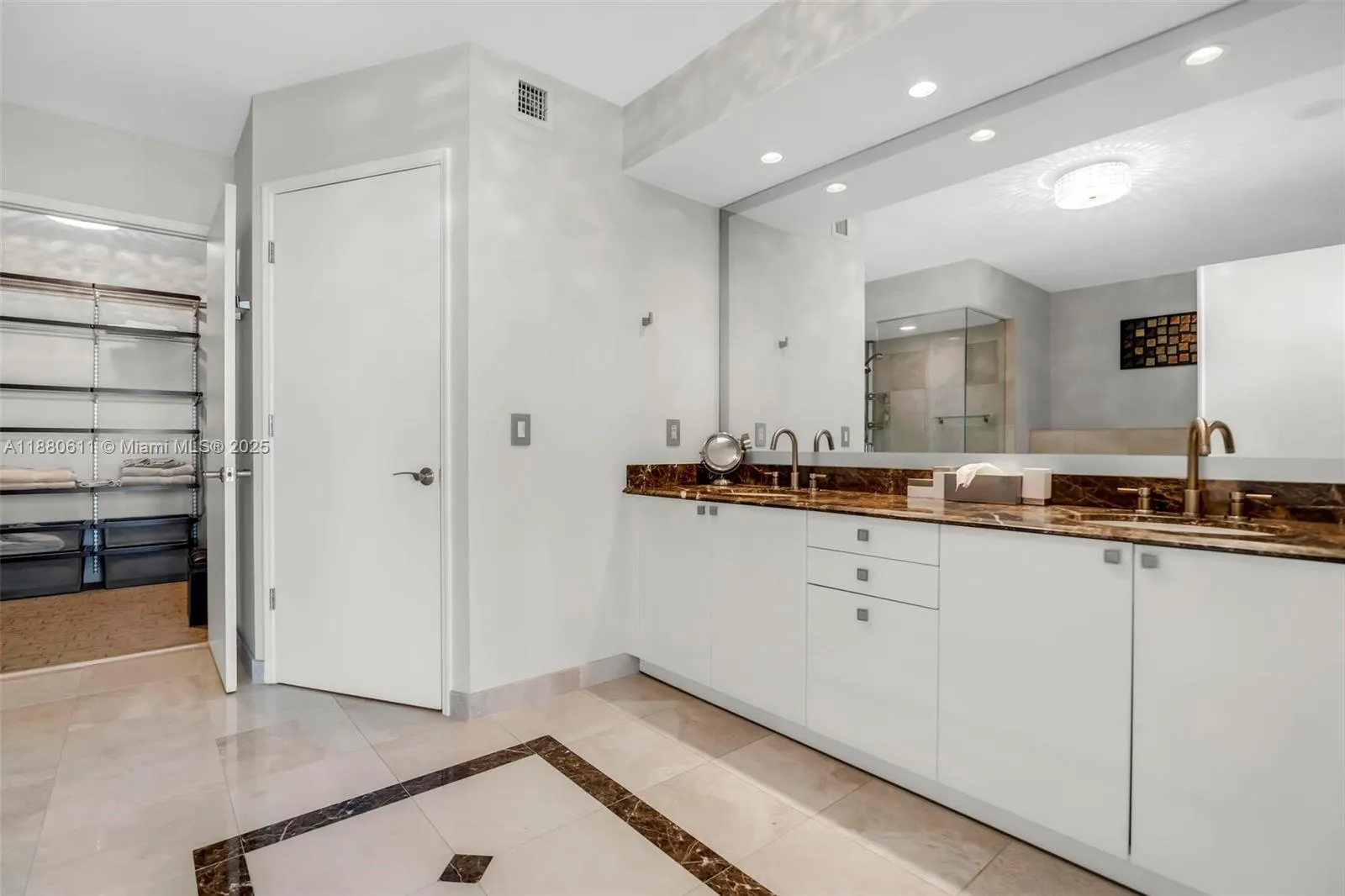 17555 Collins Ave, #UP-7
