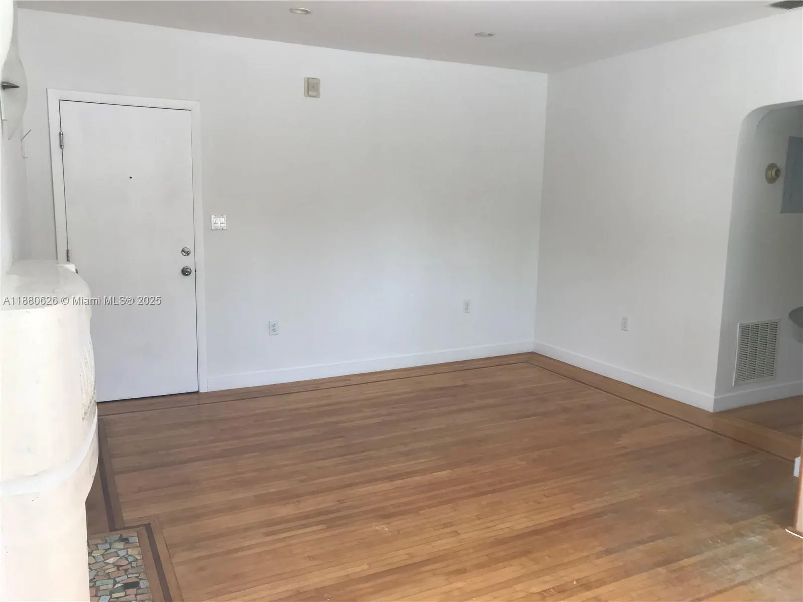 815 Euclid Ave, #14