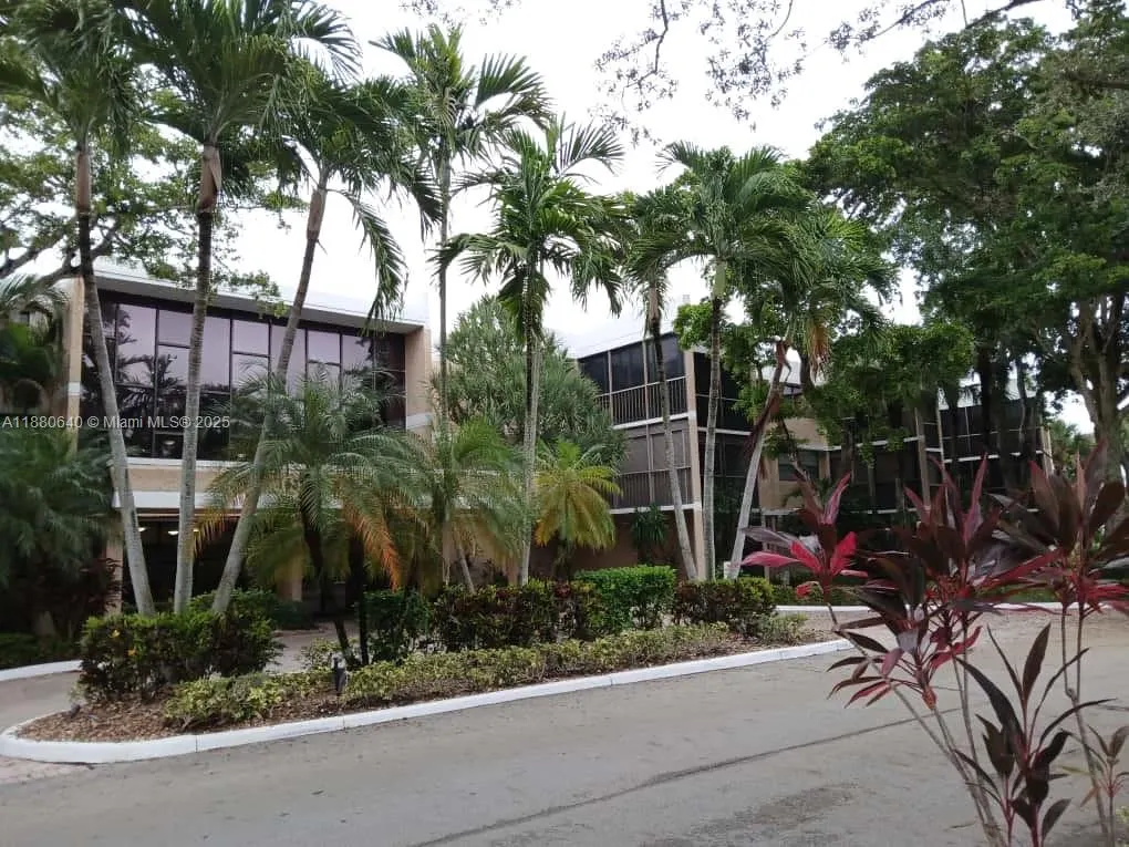 16325 Golf Club Rd, #102